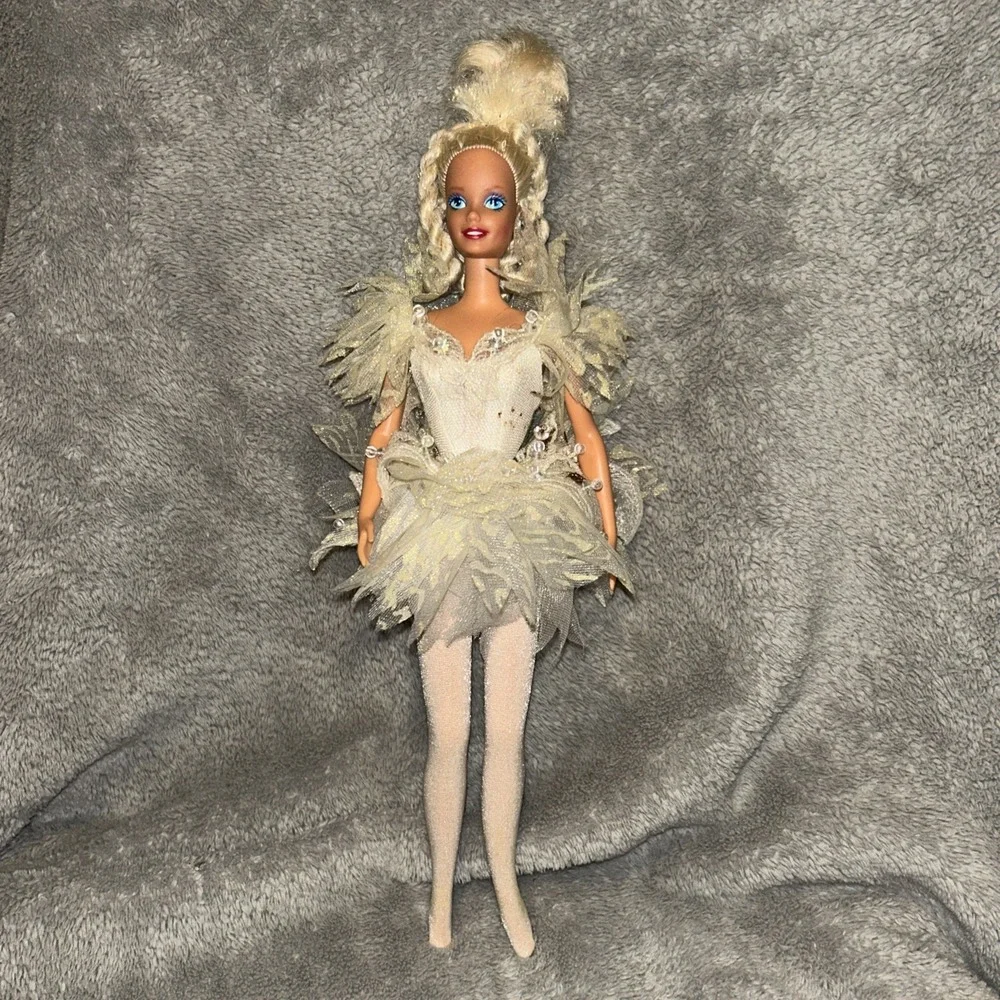 Vintage 1991 MATTEL Swan Lake Queen ODETTE Ballet Music Box BARBIE E2‎